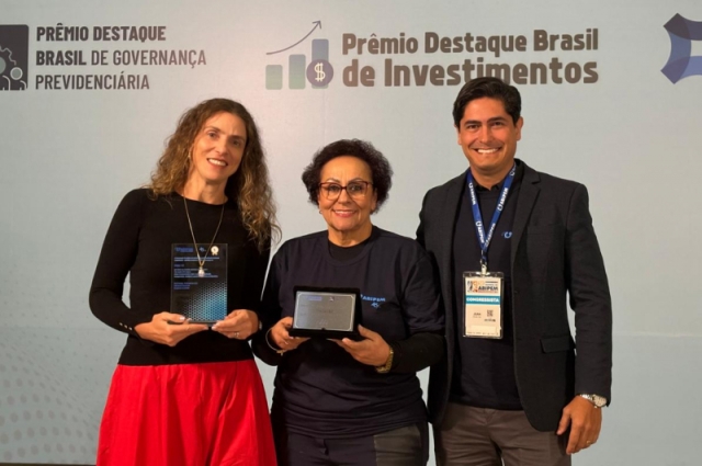 INSTITUTO DE PREVIDÊNCIA DE ITAJAÍ É RECONHECIDO NACIONALMENTE EM TRÊS CATEGORIAS NO PRÊMIOS DESTAQUE BRASIL 2025